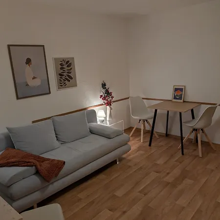 Modernes - Ruhig, Zentrumsnah, Abendsonnige Loggia Apartmán *