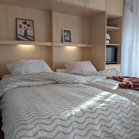 Apartment Modernes - Ruhig, Zentrumsnah, Abendsonnige Loggia