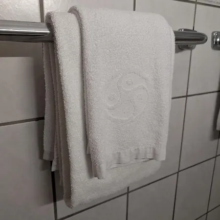 Modernes - Ruhig, Zentrumsnah, Abendsonnige Loggia Apartmán *