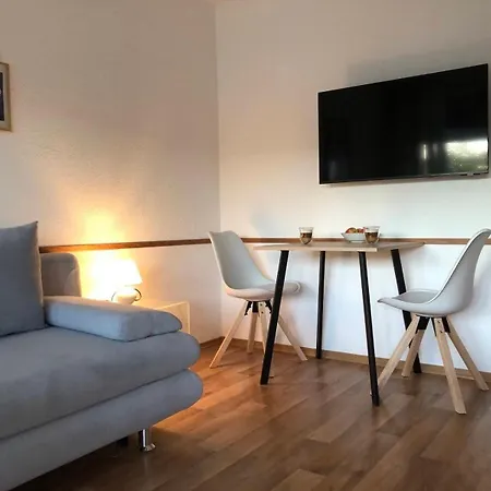 Modernes - Ruhig, Zentrumsnah, Abendsonnige Loggia Apartmán *