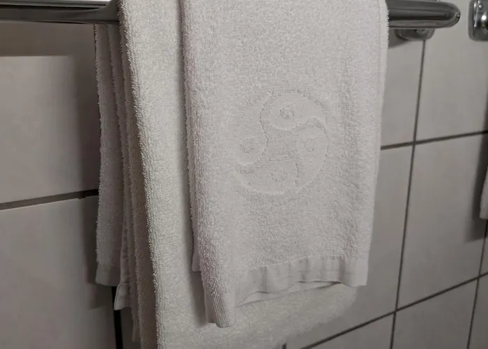 Modernes - Ruhig, Zentrumsnah, Abendsonnige Loggia Apartment *